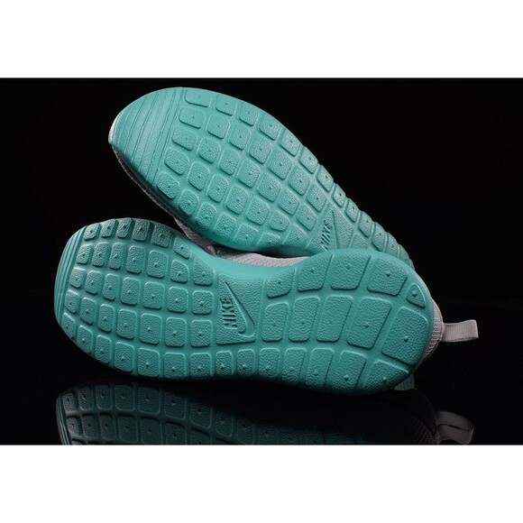 Nike Roshe One Calypso Sneakers Mens 14 Platinum Gray Anthracite Swoosh 2023 DS - Picture 5 of 16